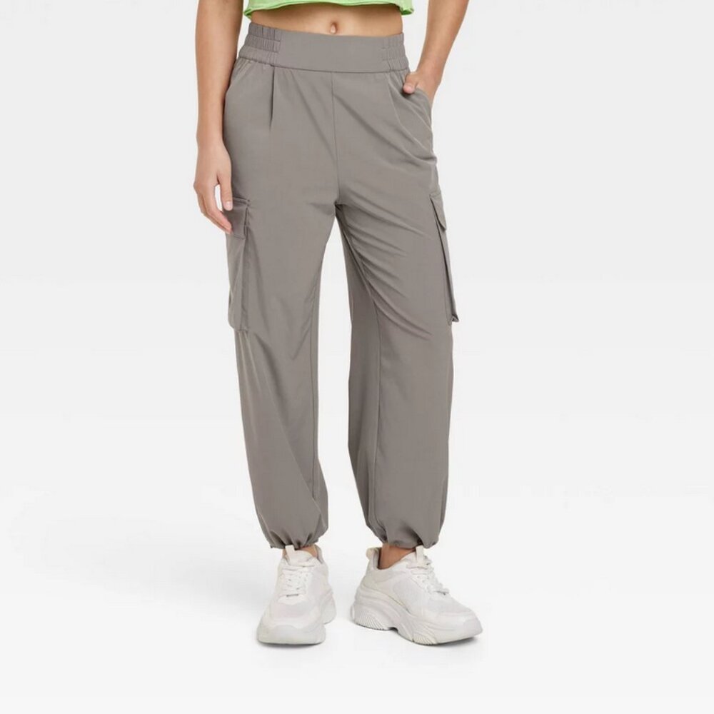 Women's Mid-Rise Woven Cinched Pants - JoyLab™ Persuading Gray M